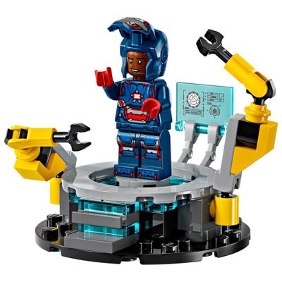 Imagen 1 del producto LEGO Laboratorio de Iron Man: Sala de Armaduras (76315)