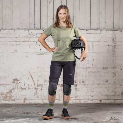 Imagen 2 del producto Polera IXS Mujer Flow Tech Contour Olive L