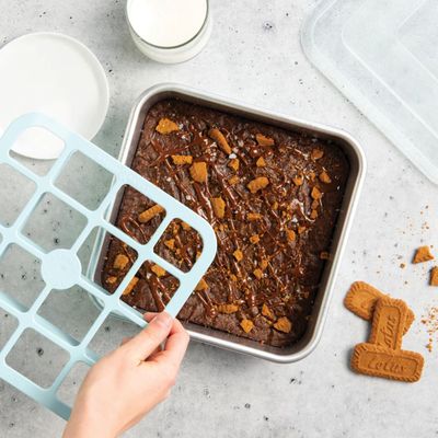 Imagen 2 del producto Brownie Buddy™ Baking Set Nordic Ware