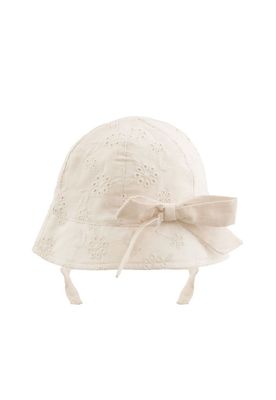 Gorro bb niña essence 604g