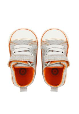 Imagen 2 del producto Zapatillas new born niño 817