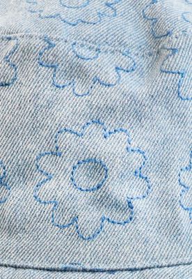 Imagen 2 del producto Sombrero kids niña essence 614g