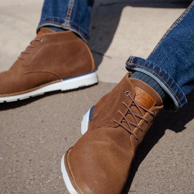 Imagen 2 del producto BULLBOXER BOTINES HOMBRE CUERO CORDONES ELASTICADOS VAROS-6-76 BRANDY