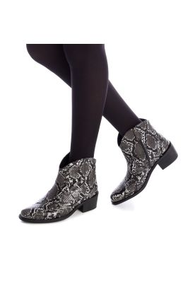 Imagen 2 del producto Botin Carmina-6-02-Negro A