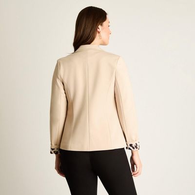 Imagen 2 del producto Blazer Beige con Puños Animal Print