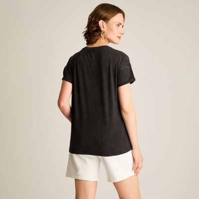 Imagen 2 del producto Polera Gris con Estampado Frontal