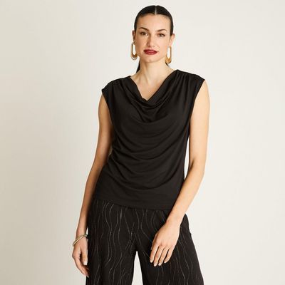 Imagen 1 del producto Polera Negra con Drapeado y Detalle de Brillos