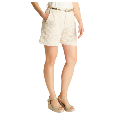 Bermuda Crudo Con Broderie y Cinturón