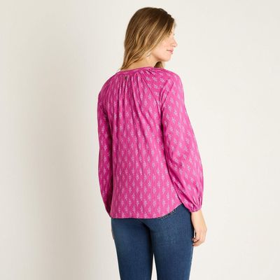 Imagen 2 del producto Blusa Magenta con Escote Amarre