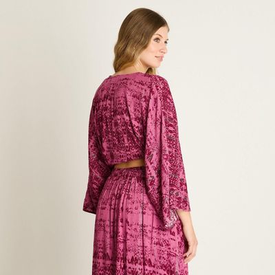 Imagen 2 del producto Blusa Rosa Tipo Peto con Amarre Frontal