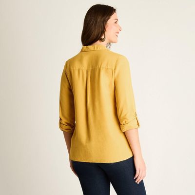 Imagen 2 del producto Blusa Mostaza en Lyocell con Bolsillos