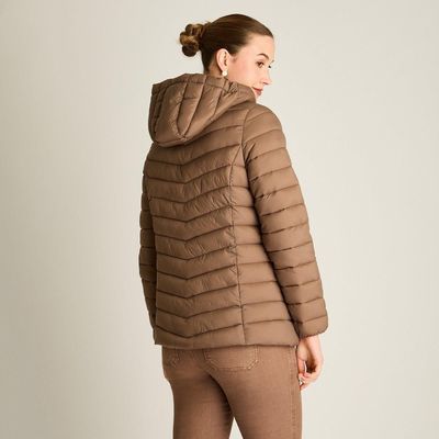 Imagen 2 del producto Parka Taupe Manga Larga Elasticidad Nula Sin Forro Calce Normal Tela Plano