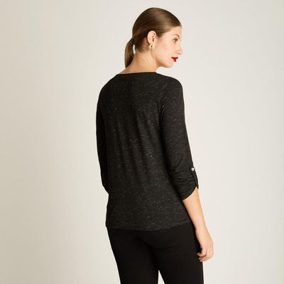 Imagen 2 del producto Polera Negra Manga Larga Roll Up con Cuello V y Aplicaciones