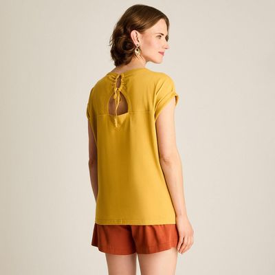 Imagen 2 del producto Polera Mostaza Manga Corta Calce Normal