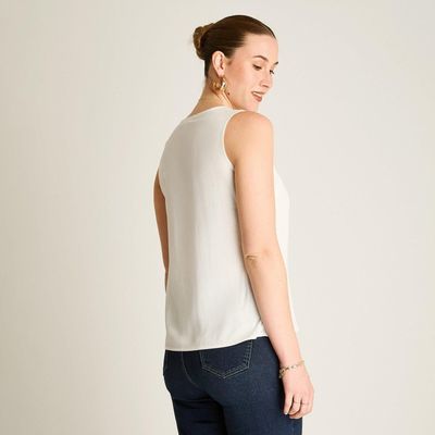 Imagen 2 del producto Blusa Blanco Sin Mangas con Escote en V