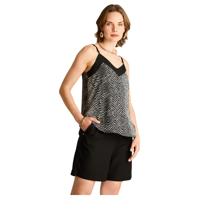 Peto Beige Sin Mangas No Elasticado Sin Forro Calce Normal