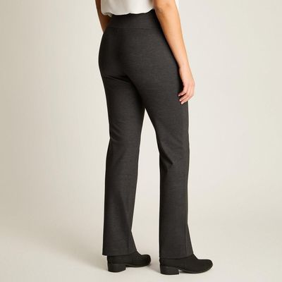 Imagen 2 del producto Calza Gris con Pretina y Aplicación en Cintura