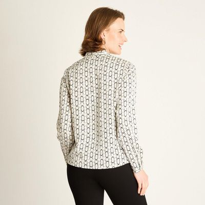 Imagen 2 del producto Blusa Negra con Lazo en el Cuello