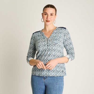 Imagen 2 del producto Polera Índigo Manga Larga con Detalle de Macramé