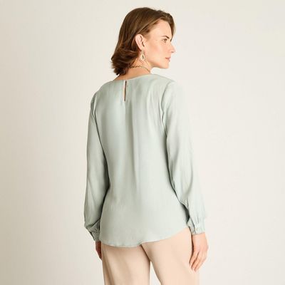 Imagen 2 del producto Blusa Menta Cuello en V