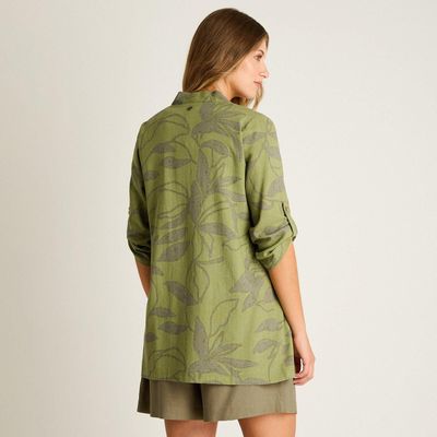 Imagen 2 del producto Tapado Lino Verde Manga 3/4 No Elasticado Calce Holgado