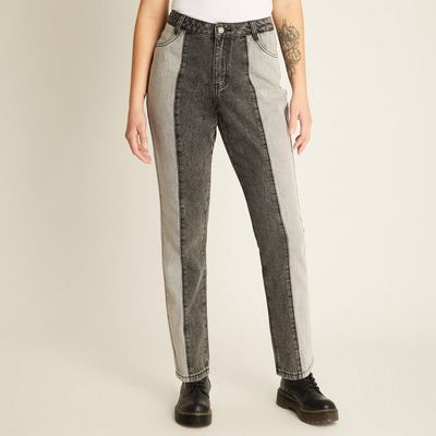 Imagen 1 del producto Jeans Gris Corte Slim