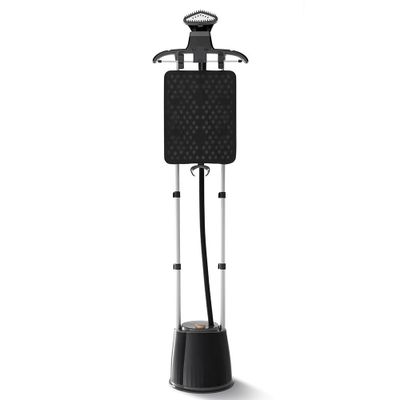 Vaporizador de prendas Oster® con tabla de soporte GCSTGS7050