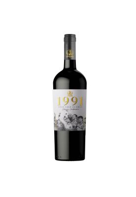 Vino Colo Colo 1991. Colo Colo es Chile Red Blend