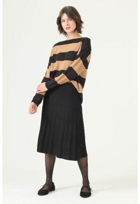 Falda negra PRIVILEGE 2645