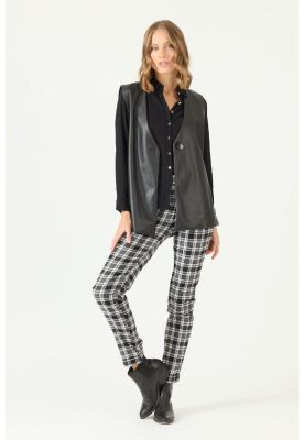 Imagen 2 del producto Leggings blanco cuadros PRIVILEGE 2694