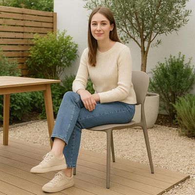 Imagen 2 del producto Silla Plástico Apilable Deco Sevilla Gris Escandinavia