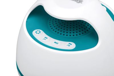 Imagen 2 del producto Parlante Altavoz Flotante Bluetooth con luces para piscinas