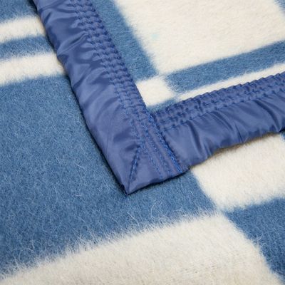 Imagen 2 del producto Frazada Lana Classic Escocesa Azul 50%  Lana 1 Plaza