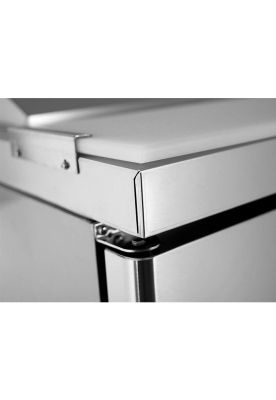 Imagen 2 del producto SALSERA REFRIGERADA 3 PUERTAS MOD. MSF8308