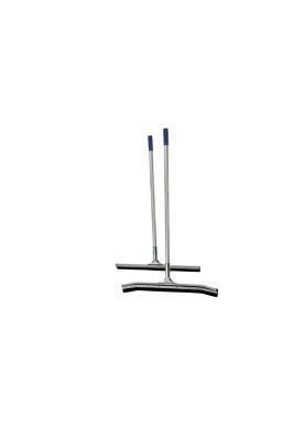 Imagen 1 del producto BOTA AGUA METÁLICO CON MANGO 46 cm