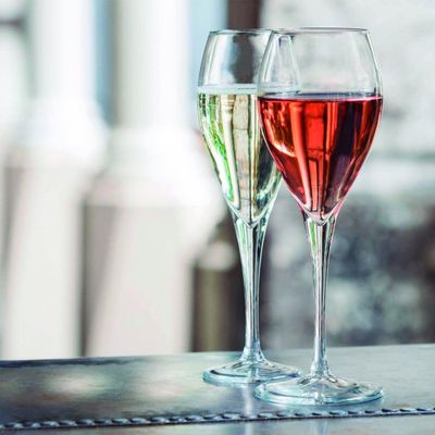 Imagen 2 del producto SET 6 COPAS DE VINO 325 CC. LINEA MONTE CARLO