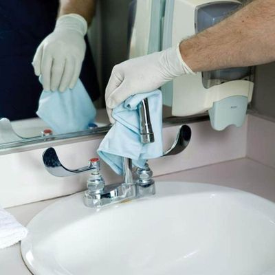 Imagen 2 del producto PAÑO MICROFIBRA CELESTE RUBBERMAID