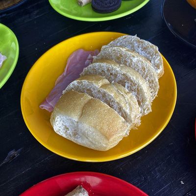 Imagen 2 del producto PLATO MELAMINA AMARILLO 16 CM