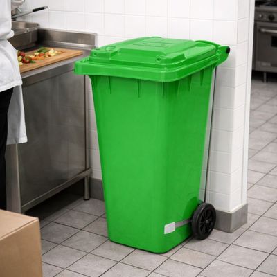 Imagen 2 del producto BASURERO CON PEDAL 240 LT. COLOR VERDE