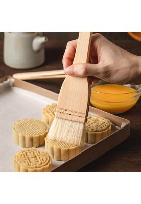 Imagen 2 del producto BROCHA REPOSTERA DE 23CM CON MANGO MADERA