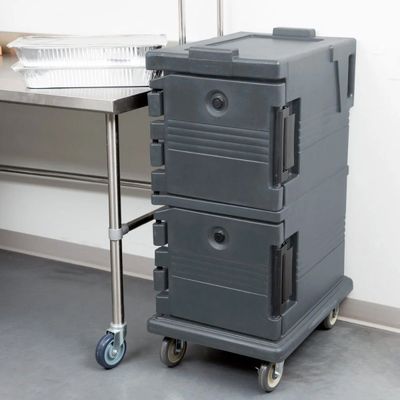 Imagen 2 del producto CONTENEDOR ISOTÉRMICO PROFESIONAL CAMBRO UPC600 GRIS PIZARRO CON RUEDAS