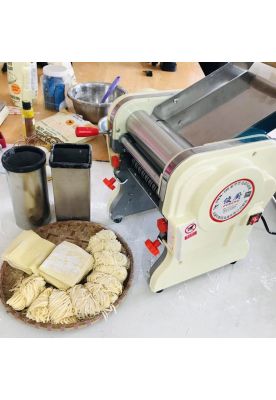 Imagen 2 del producto MAQUINA LAMINADORA Y CORTADORA DE PASTAS DHH200C VOLTER