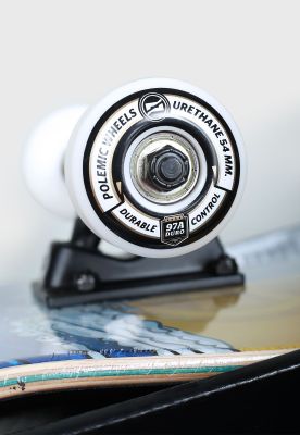 Imagen 2 del producto Tabla skate armada Polemic