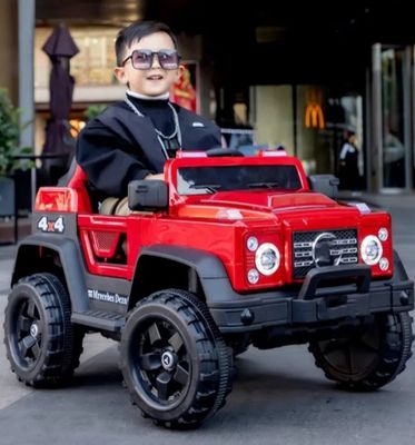 Imagen 2 del producto Auto Jeep A Batería 12V Con Control Remoto 6888 Rojo