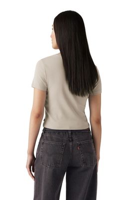 Imagen 2 del producto Polera Mujer Essential Sporty Tee Beige Levis A7419-0039