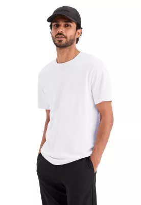 Polera Hombre Go Tee Slim Fit Blanco 003H9-0002