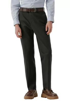 Pantalón Hombre Stain Defender Straight Fit Gris A5210-0009