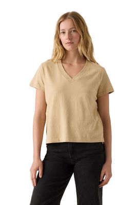 Polera Mujer Boxy Vneck Tee Café Levis A8774-0013