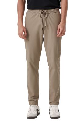 Imagen 1 del producto Pantalón Hombre Jogger Go Airweave Slim Fit Khaki 002XO-0011