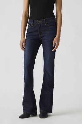Imagen 1 del producto Jeans Mujer Low Slim Boot Azul Levis 006KC-0001